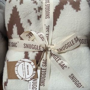Snuggle sac blankets